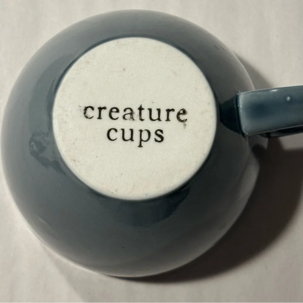 Creature Cups Gray w/ White Alligator Head Inside Funny Prank Ceramic Mug 12 oz.